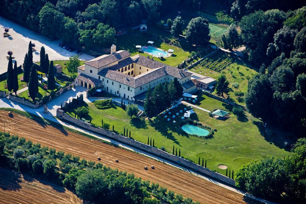 San Pietro Sopra Le Acque Resort & Spa Massa Martana Exterior foto